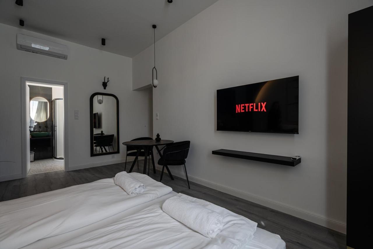 R6 - Boutique Apartments, Best Location By Bqa Budapest Extérieur photo