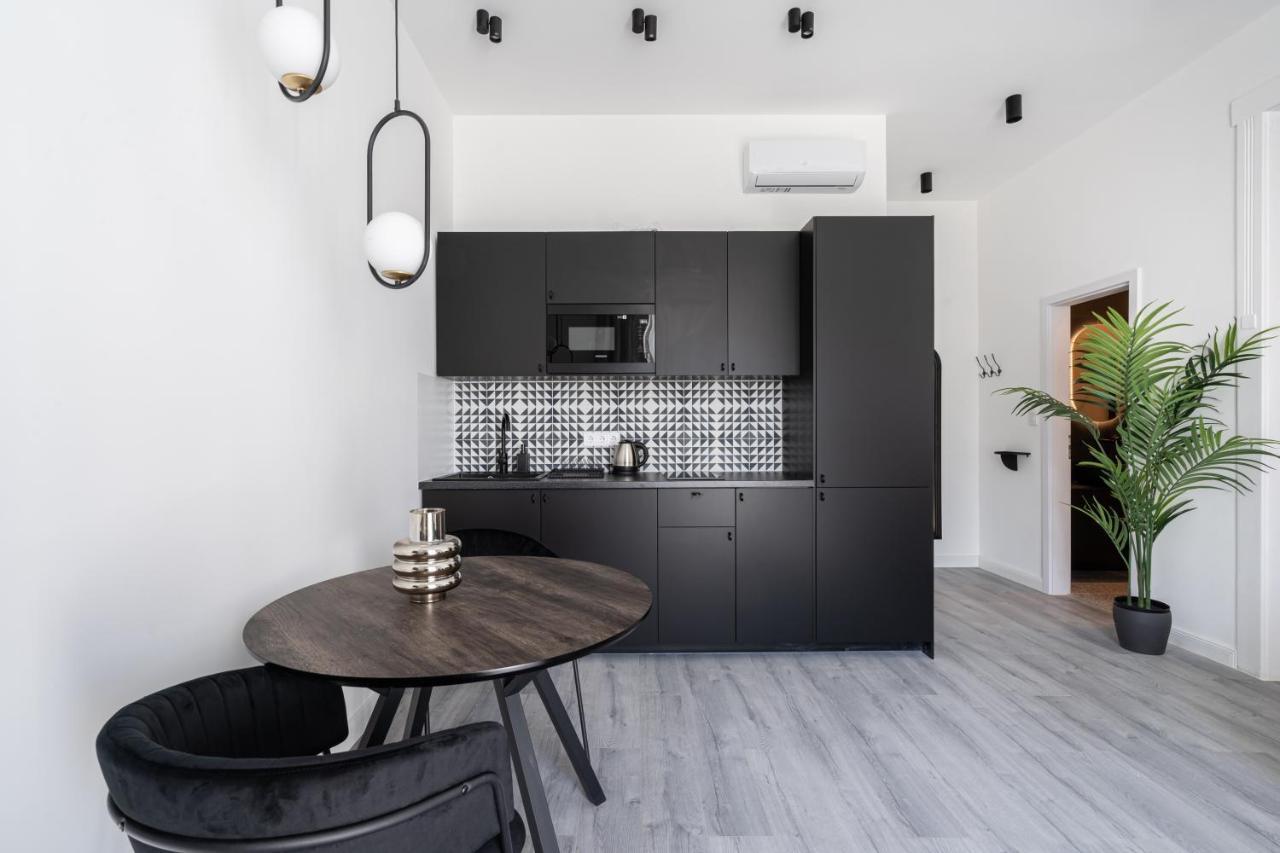 R6 - Boutique Apartments, Best Location By Bqa Budapest Extérieur photo